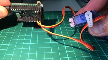 MicroPython servos and accelerometer