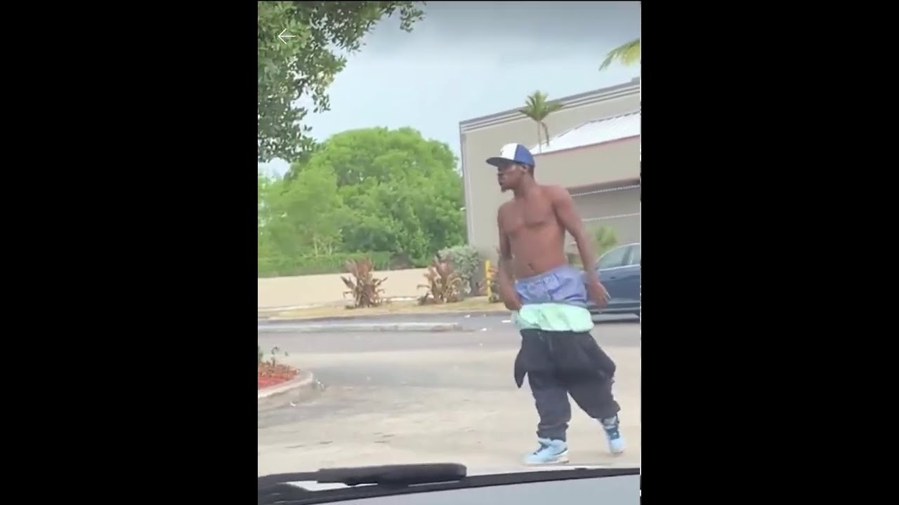 Fake crip gang member don’t know how to crip walk😂😂 YouTube