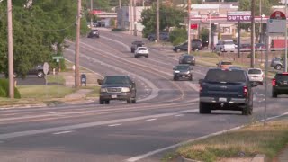 Police: Man calls Uber, carjacking driver at gunpoint