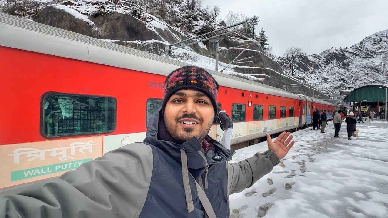 Katra to Srinagar New Sleeper Train Journey in Extreme Snowfall 