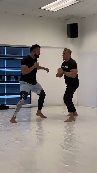 Aaron Aziz & Zul Ariffin practice utk shooting Film apa tu? #actor #movie