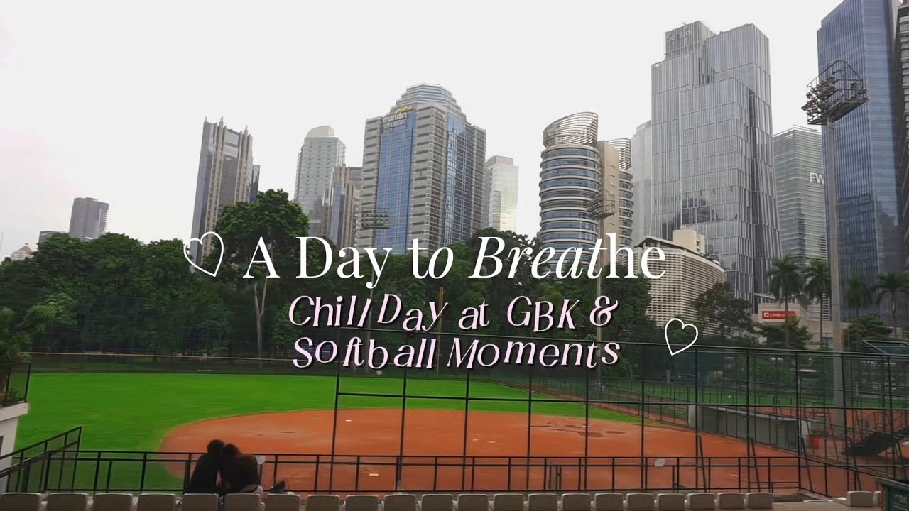 Vlog at Lapangan Soft Ball Senayan