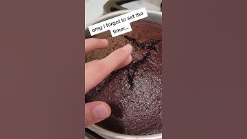 toothpick test for done cake! #tinderboxbakery #centralcoastcakes #bakinghacks #bakinghelp #bakingr