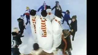 Video thumbnail of "Hokey Cokey by The Snowmen"