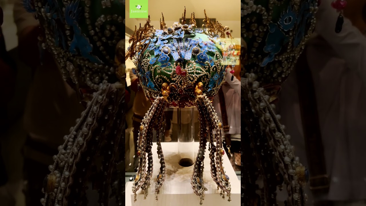 Phoenix crown worn by the Ming Dynasty Empress Xiaoduan