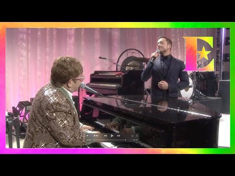 Elton John & Taron Egerton - ?Tiny Dancer? (Elton John AIDS Foundation Academy Awards Viewing Party)