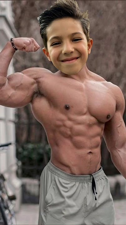 The boy worked out to become muscular 😂♥️👻 #shorst