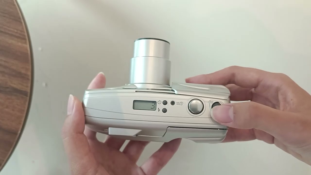 Olympus superzoom 80g - YouTube