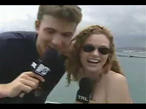 Ben Affleck Gropes Hilarie Burton On TRL