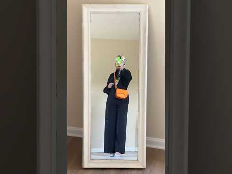 تنسيق لون اسود مع برتقالي