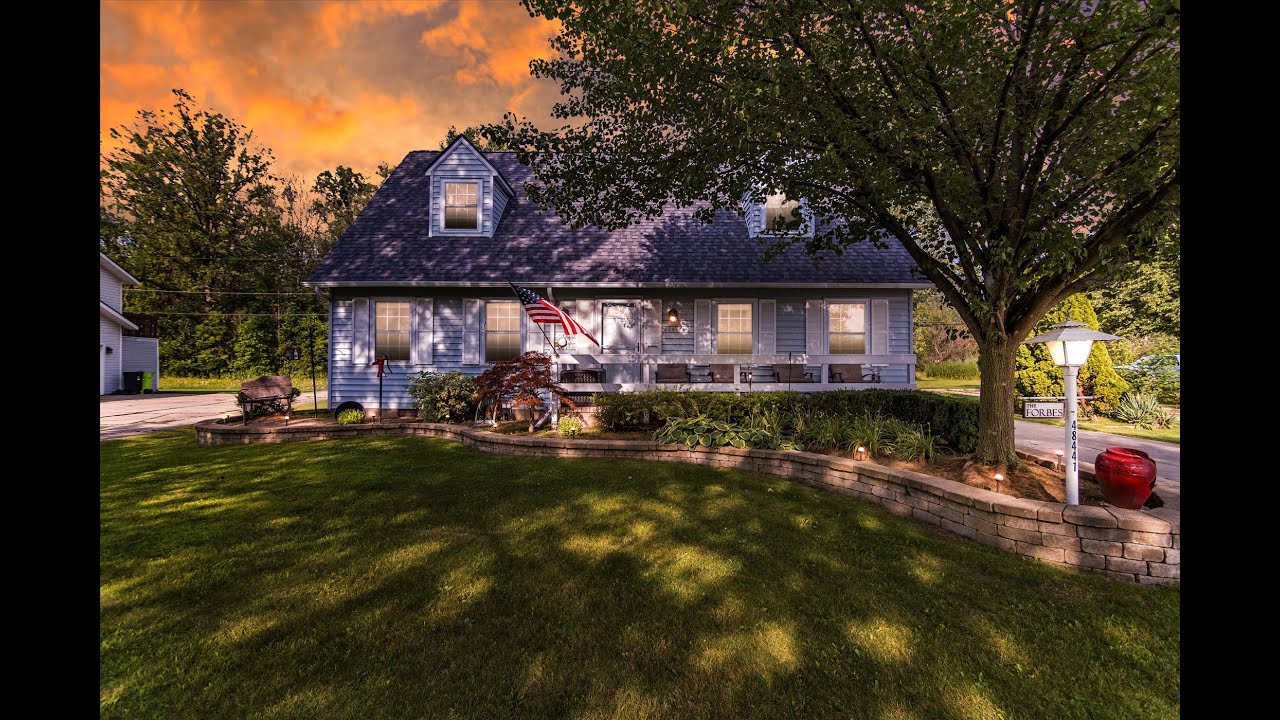 House Tour ⛪️ 48441 Forbes St, Chesterfield Twp, MI by Lang Estates