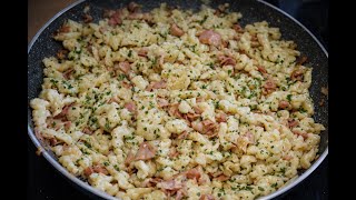 Domácí Špecle S Cibulkou A Slaninou