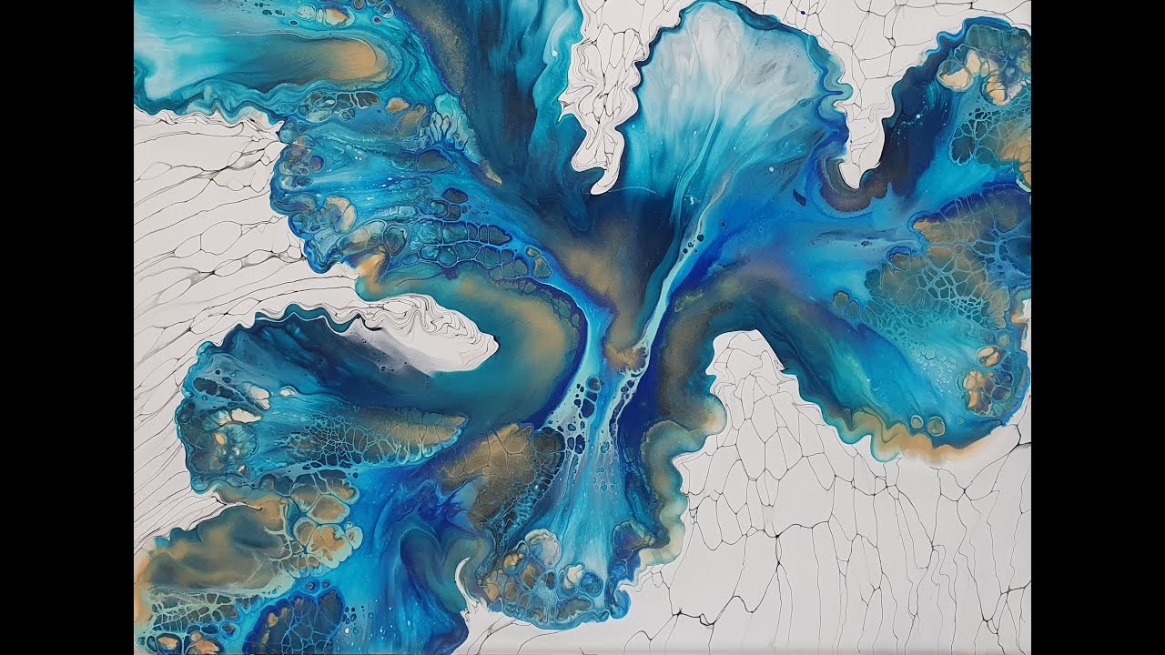 #199-Dutch pour sur base bloom