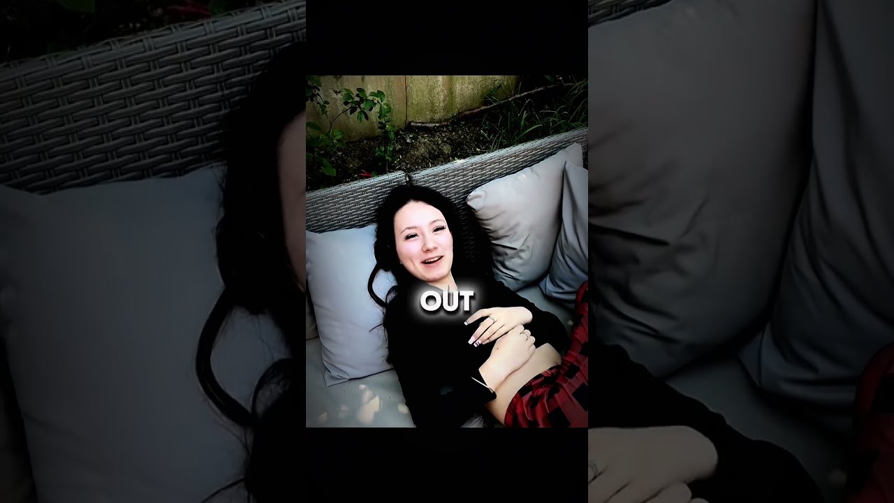 Spoiled Teen Had To Sleep Outside After Getting Kicked Out Of The House By Her Mom Deserved