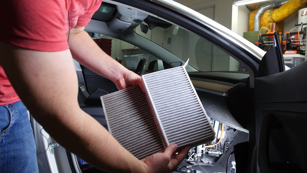 Tesla Model 3 Air Filter HEPA Filter Replacement With 2 Pack Activated  Cabin Air Filter for Model 3 and Model Y : : Car & Motorbike