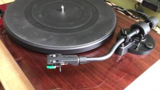 Fluance RT81 Turntable Blogger Review
