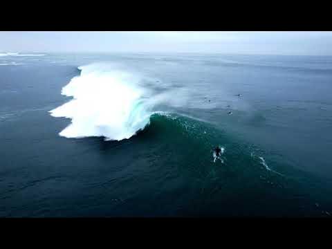 One set from a unexpected build up in the swell from yesterday  #just2guysoneset having a crack this wave sliding gig #surflebanon…