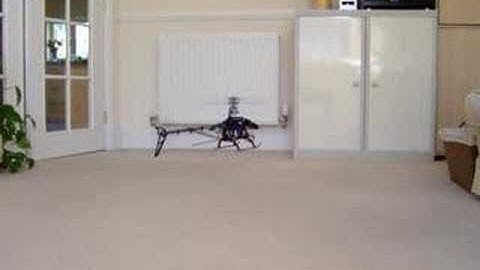 First indoor test hover T-Rex 450SE V2 - No head hold