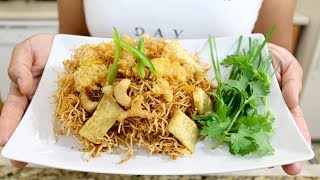 Thai Sweet and Sour Crispy Noodles Mee Krob หมี่กรอบ - Episode 182