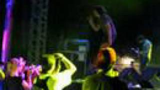 !!! (chk chk chk) live@Zagreb VipInMusic - jumping off stage by thetinar 481 views 16 years ago 48 seconds