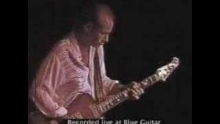 Kal David 'While My Guitar Gently Weeps'