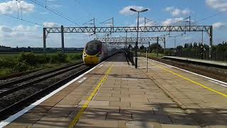 Trains at: Cheddington, WCML, 14/06/18