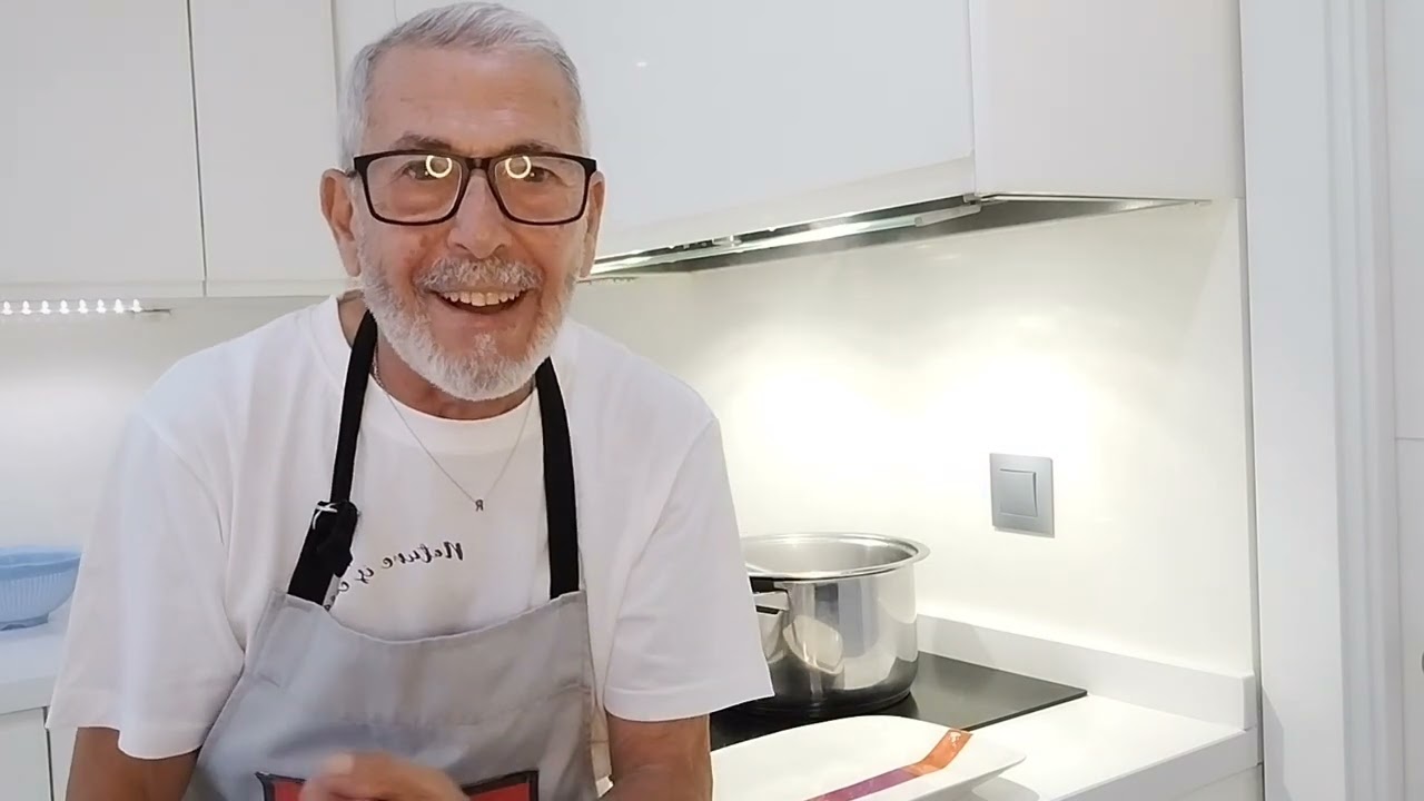 estofado de patatas con pollo, comida de siempre  fácil y contundente.