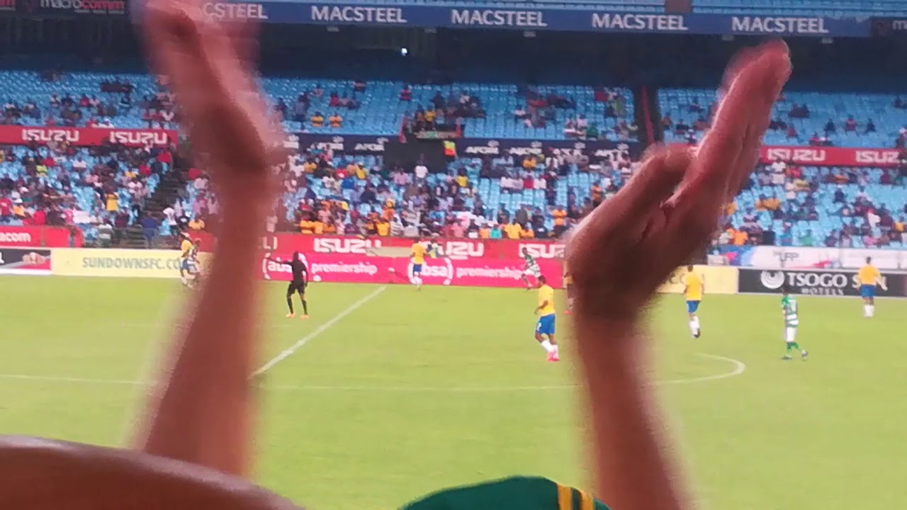 Mamelodi Sundowns 2 1 Bloemfontein Celtics 4 Yellow Cards For Time Wasting Youtube