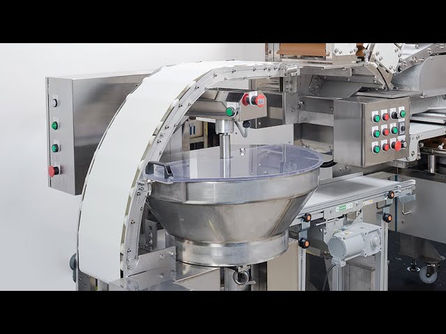 スクリュー麺機 GDM W220 Screw-Type Dough Sheeter - YouTube