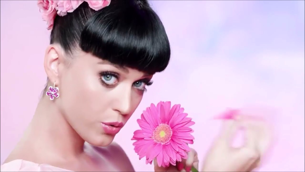 Katy Perry COVERGIRL Commercial (2014) - YouTube