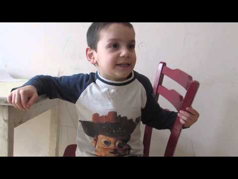 რჩევები ვალენტინობის დღისთვის smile emoticon....ბავშვი,რომელიც სულ ლაპარაკობს )))