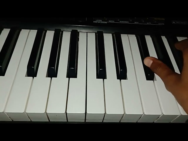 ude jab jab jhulfe teri  piano/by jatin nagar class=