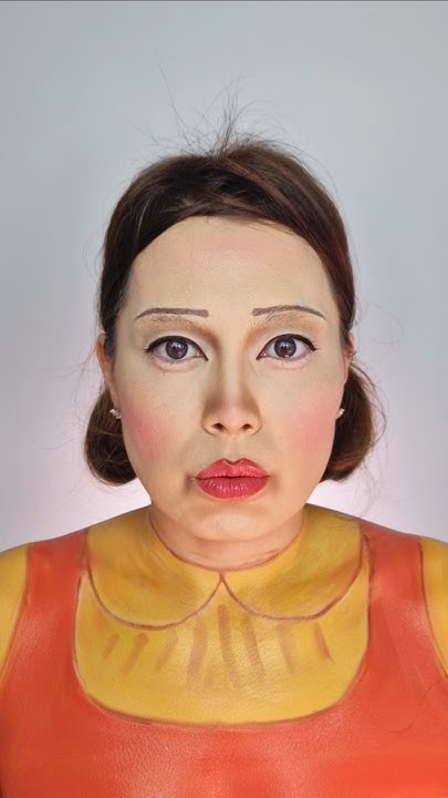 Макияж куклы из "Игра в Кальмара" 🦑 The doll makeup from the Squid Game ...