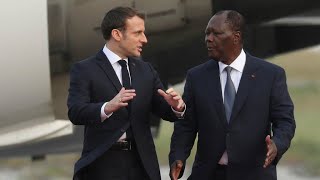À Abidjan, Emmanuel Macron veut renforcer les relations franco-ivoiriennes