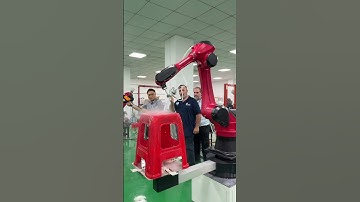 Spray robot arm span 1.5m and load 10kg. #industrial robot #six-axis robot #factory