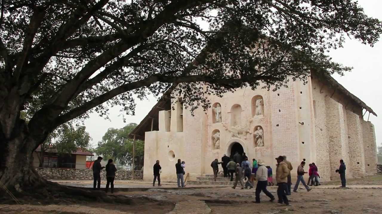COMUNIDAD PAME (XI´ÓI) RECOBRÓ SU TEMPLO DEL SIGLO XVIII - YouTube