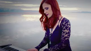 Video thumbnail of ""Space Oddity" - David Bowie (Robyn Cage cover)"