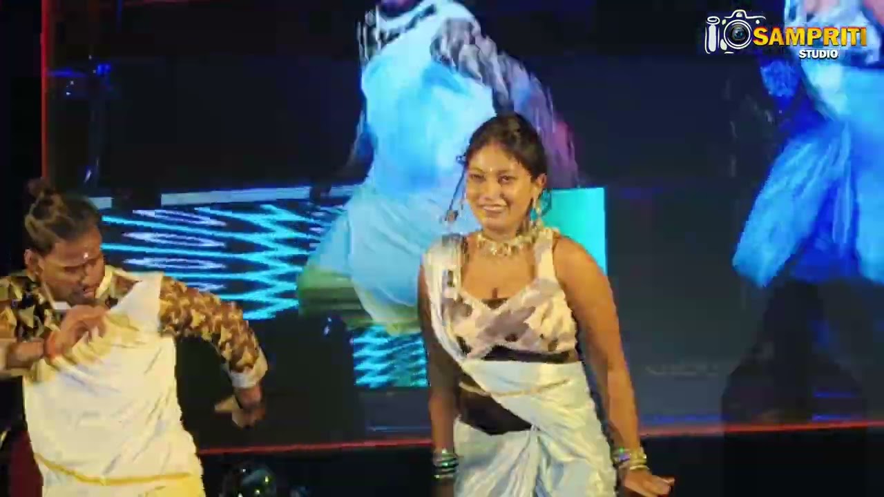 Ranu Bumbai ki Ranu।Miss Ananya । A R S DANCE ACADEMY । SAMPRITI STUDIO