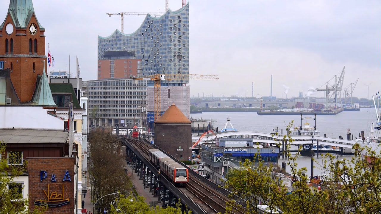 hafen miniature schnauzers Hamburg, Elbphilharmonie, Hochbahnstrecke, U-Bahn, Hafen - Full HD (1080p) Videobild