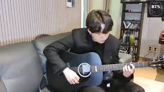 BTS Vlive- BTS Suga covers BTS Dynamite in his guitar