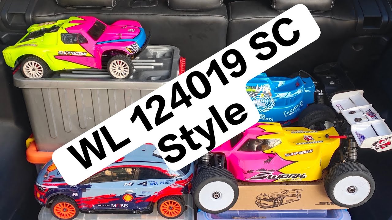 WL Toys 124019 Convert To short course style tarmac track Lipo plaza in