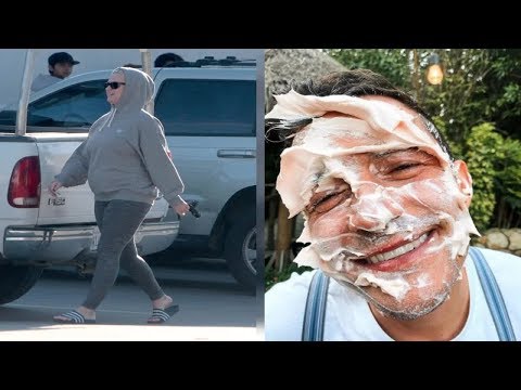 pregnant-katy-perry-posts-gender-reveal-of-baby-announcing-she's-having-a-girl-with-pic-of-pink-face