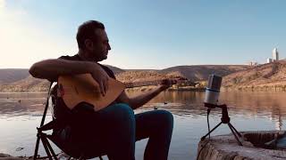 Gi̇degi̇de Bi̇r Söğüde Dayandim