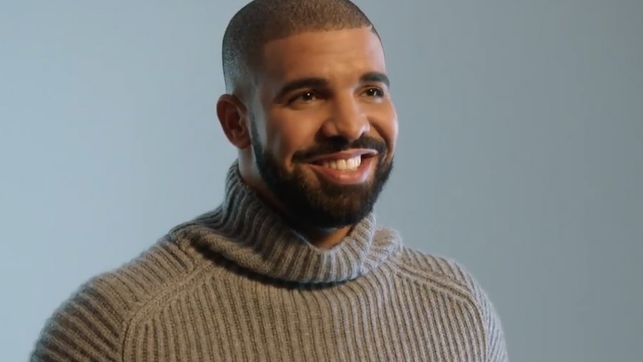 Drake Dances To "Hotline Bling" In New Super Bowl 2016 