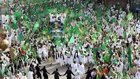 Labbaik Ya Rasool Allah -ﷺ Hafiz Tahir Qadri, Eid Milad Un Nabi - Robi Ul Awal लब्बैक या रसूल अल्लाह