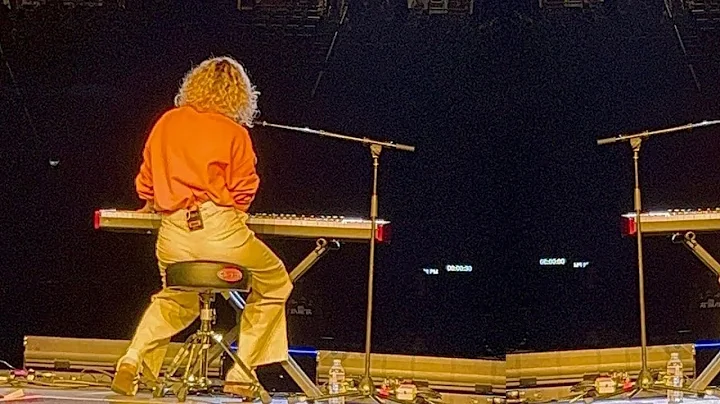 TAYA IS BACK ON TOUR - Best vocal Moments Live At ...