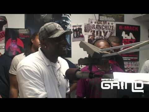 ALPO, DJ DRAMA, RAY LAVENDER AND FOXIE 105 STAFF D...