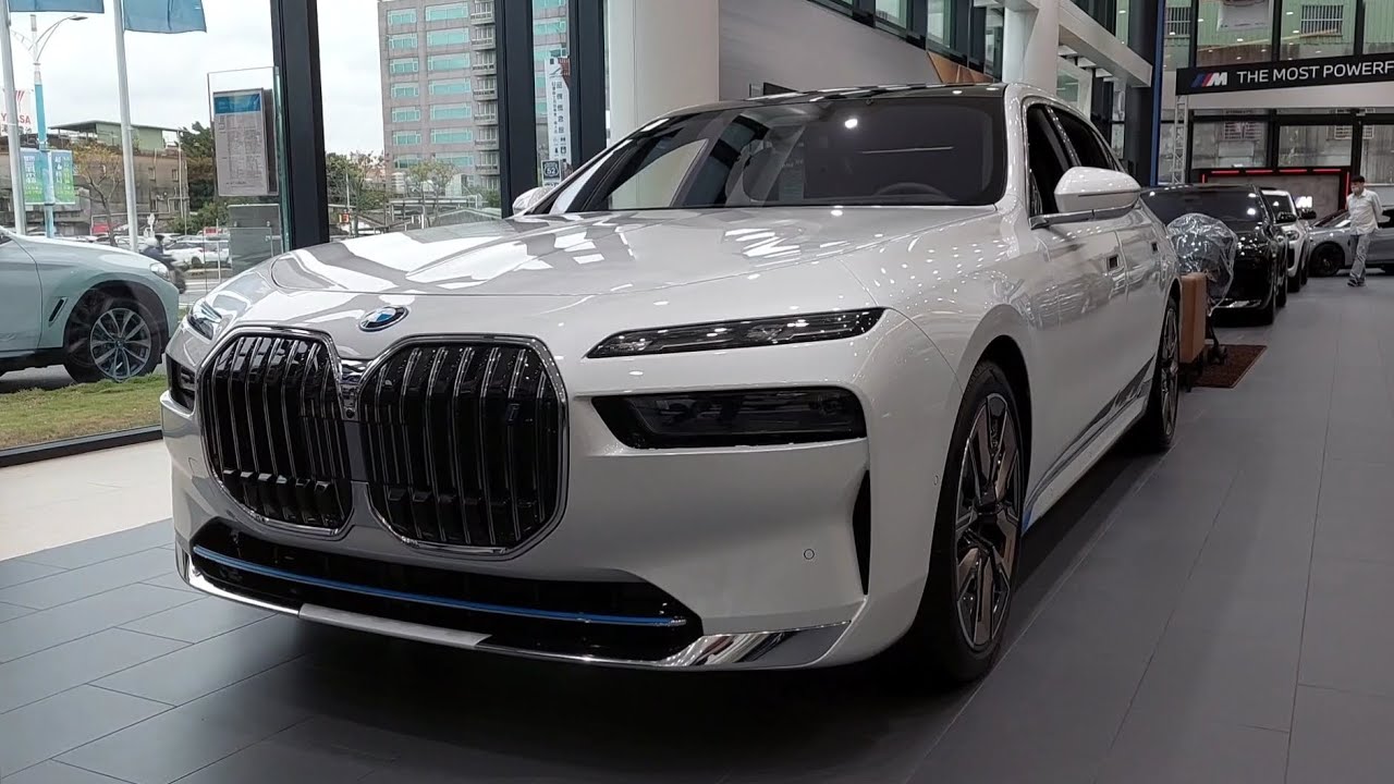 電動車的最高領域！2023 BMW i7 xDrive60 Excellence - YouTube