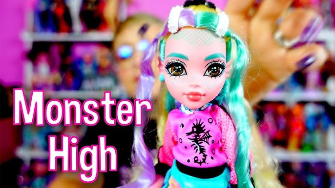 Monster High Reel Drama Dolls Frankie Stein, Clawdeen Wolf