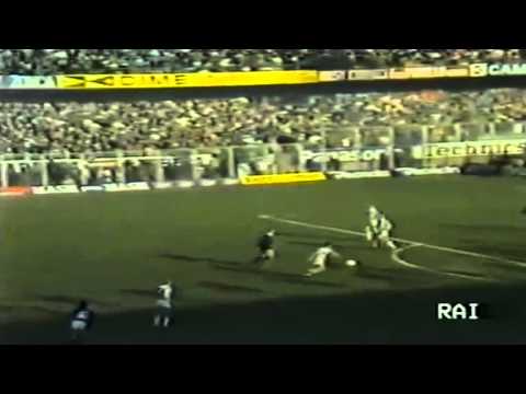 Serie A 1984-1985, day 14 Sampdoria - Juventus 1-1 (Platini, Souness)
